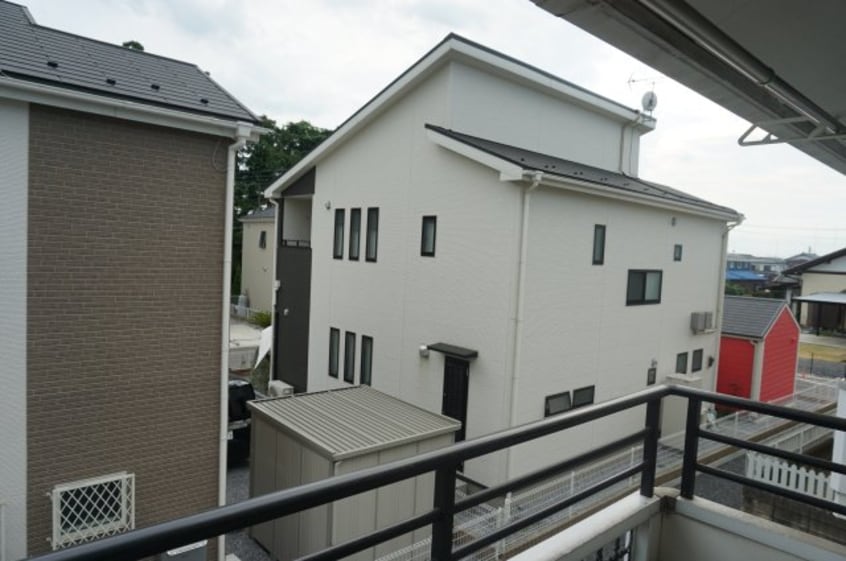  コーポソレイユ　B