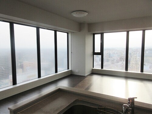２０階ならではの見晴らしのいいリビングです！ シティタワー宇都宮