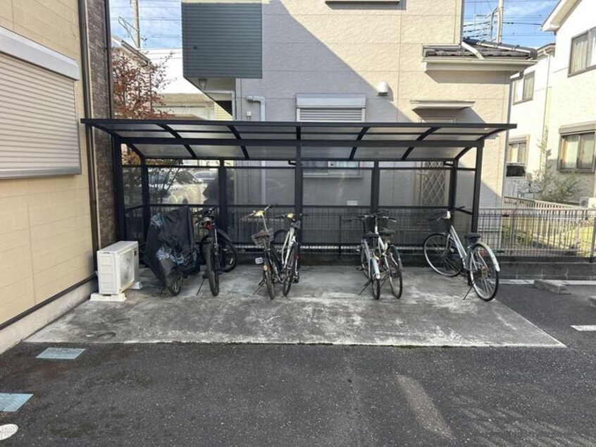 駐輪場 カーサソラーレ Ｂ