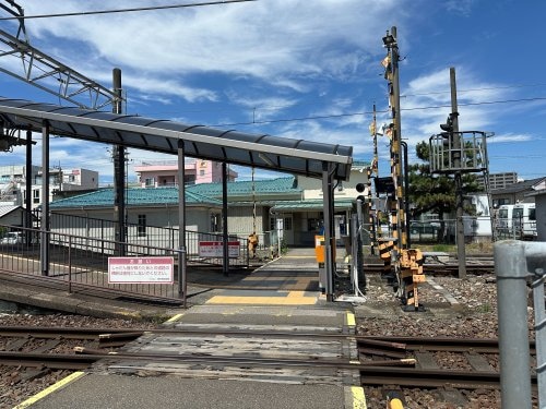 南宇都宮駅まで1824m クレストコート Ａ