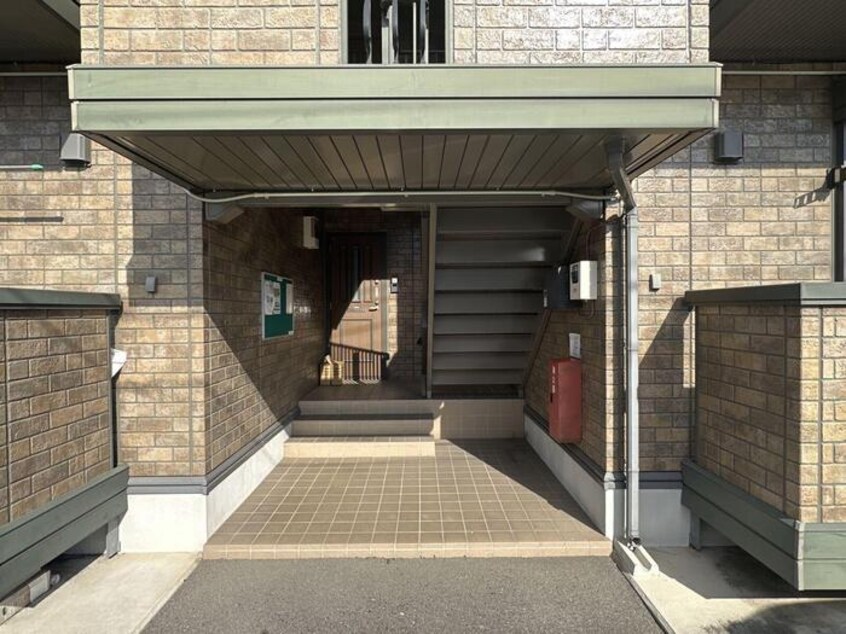 ロビー サニーウッド Ｂ