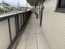 エントランス ヴェルデ･ナチュール Ⅱ Ｂ