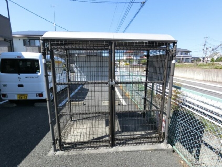 敷地内ごみステーション ヴェルデ･ナチュール Ⅱ Ｂ