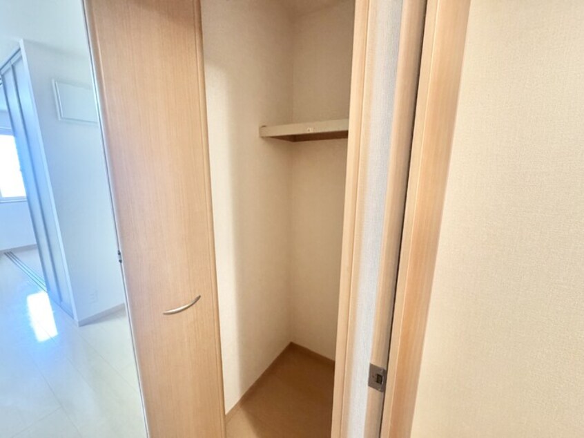 収納 クレスト雅 Ｂ