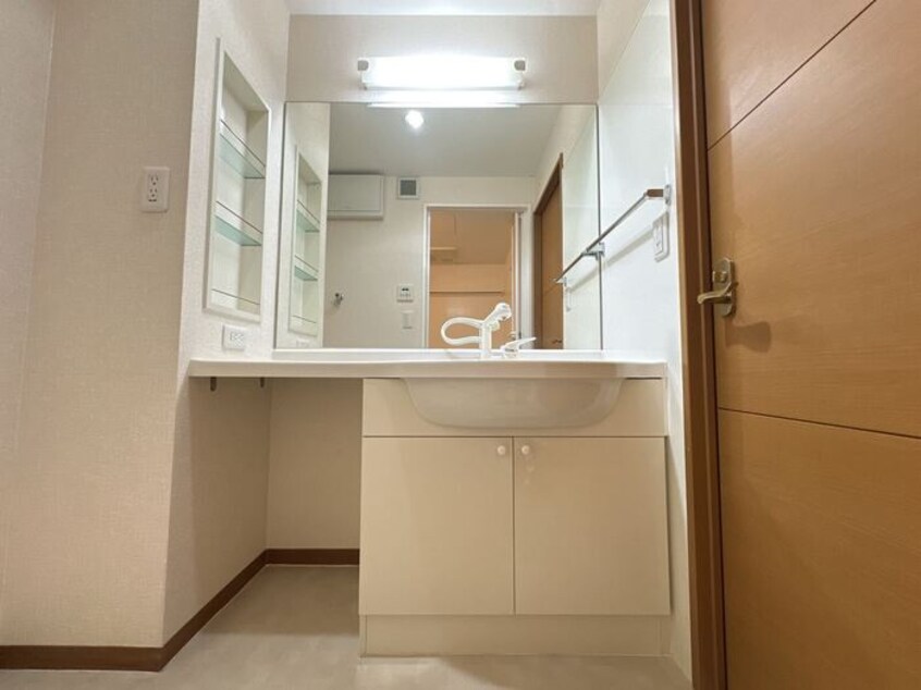  ジュールフェリエ