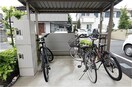 駐輪場に宅配ＢＯＸ有ります アルヴィータ