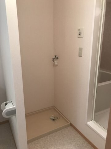 洗濯機置き場 グリーンハイツ