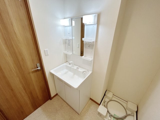  エソール駅前通り