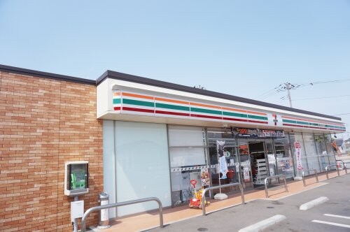 セブンイレブン 宇都宮平松本町店(コンビニ)まで342m クレモア