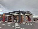 マクドナルド４号線雀宮店まで550m クアトロ