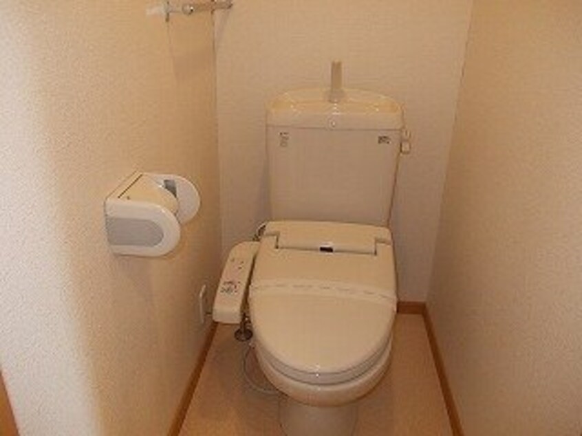 清潔感のあるトイレです ヒルサイド・ブローテＢ