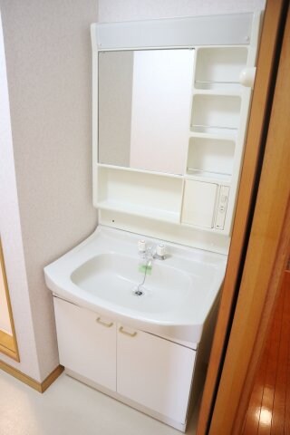 ※退去前の為、同ﾀｲﾌﾟのお部屋です サングリートハイツ