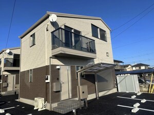 アンソレイユイースト