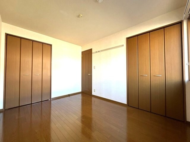 洋室（別角度） イーストヒルズ 壱番館