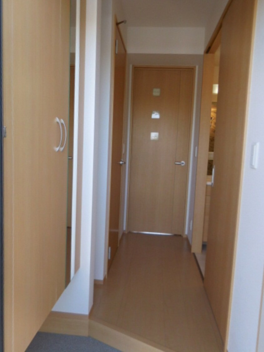 玄関 フォーゲルテラス ブラウⅠ