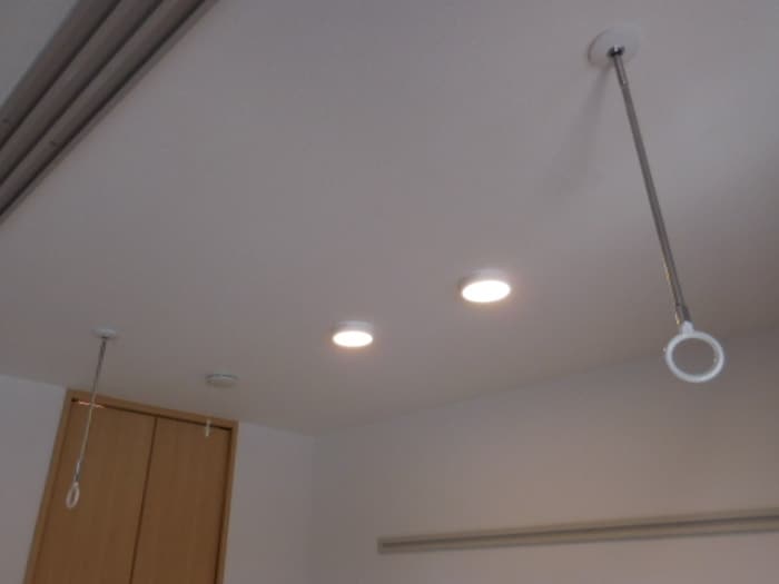 室内物干しと照明 フォーゲルテラス ブラウⅠ