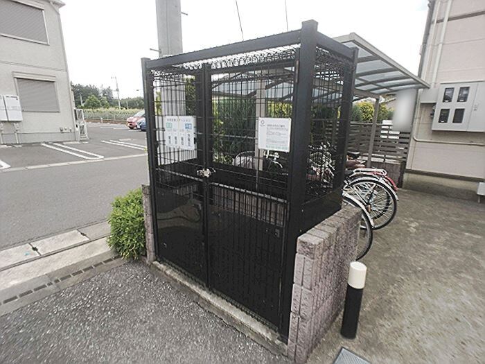 敷地内ごみステーション リースランドＩＰ Ａ