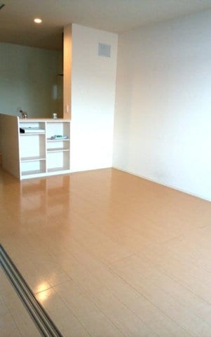 リビング ルミエール陽南