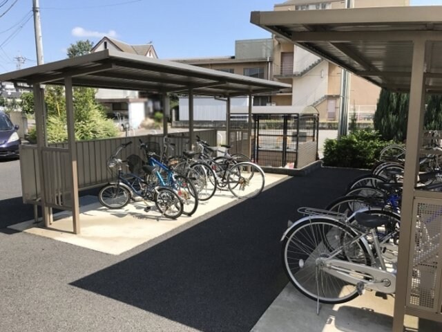 駐輪場 東北本線<宇都宮線>/宇都宮駅 徒歩25分 1階 築11年