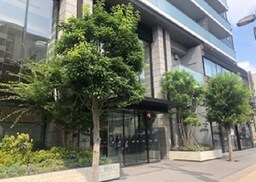 エントランス外観　※2025年9月撮影