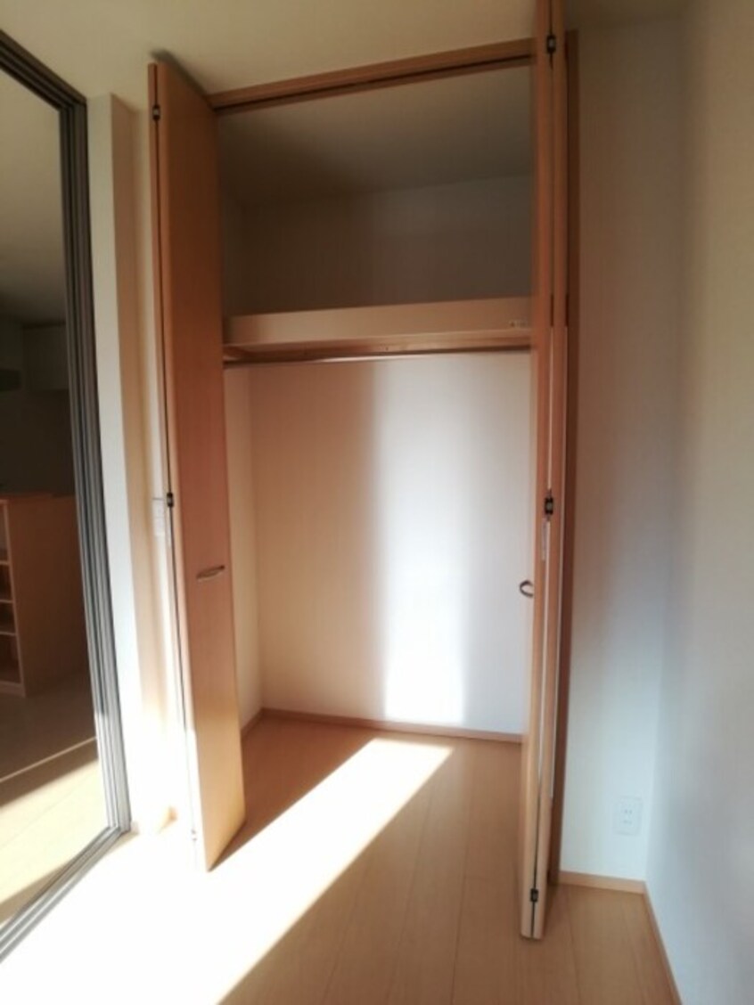 洋室・収納 セジュール モト Ｃ