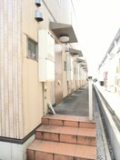 エントランス リースランド平出 Ｄ