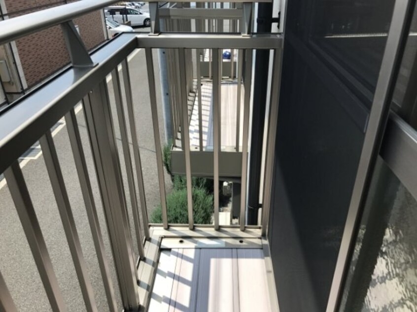 バルコニー リースランド平出 Ｄ