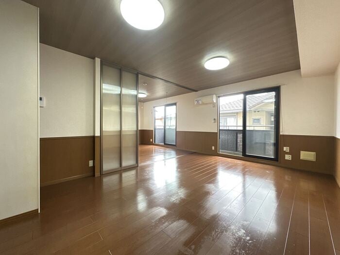 LDK リビングタウン横田新町 Ｂ