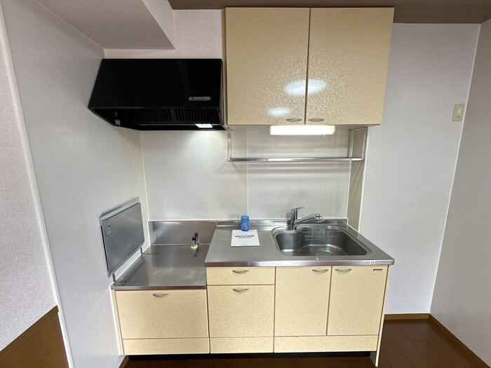 キッチン リビングタウン横田新町 Ｂ