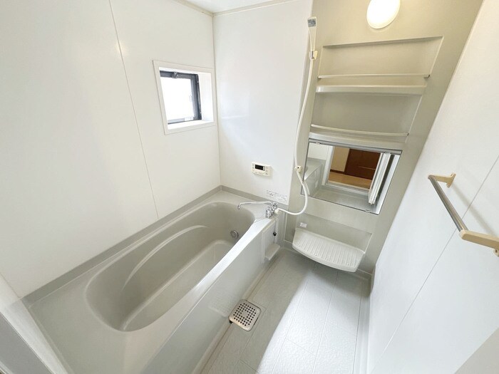 浴室 リビングタウン横田新町 Ｂ