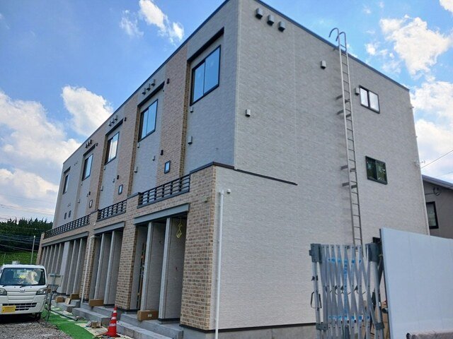落ち着いた雰囲気の外観です