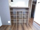 リビング 収納棚 サンライトハイム陽東