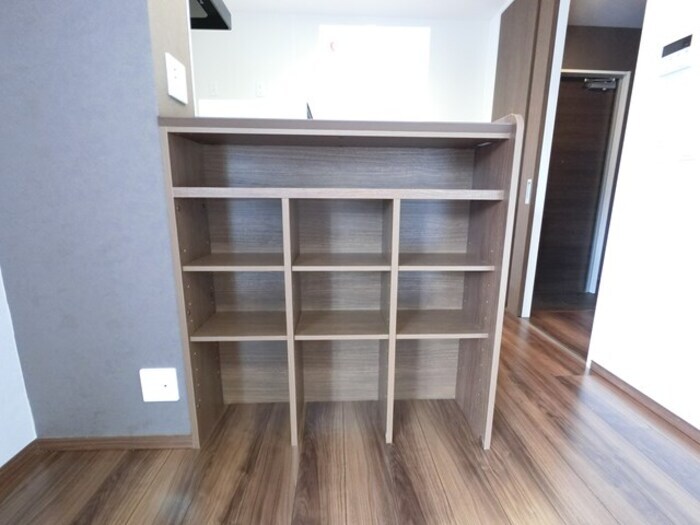 リビング 収納棚 サンライトハイム陽東