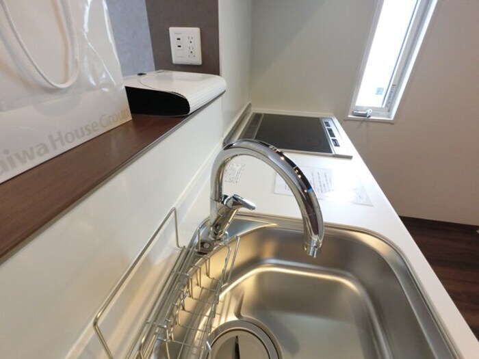 キッチン タッチレス水栓 サンライトハイム陽東