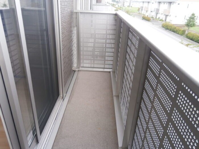 バルコニー フォーゲルテラス リラ Ⅱ