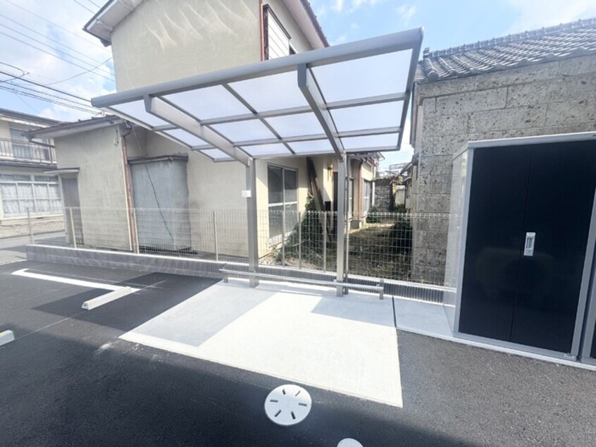 駐輪場 ブルースター