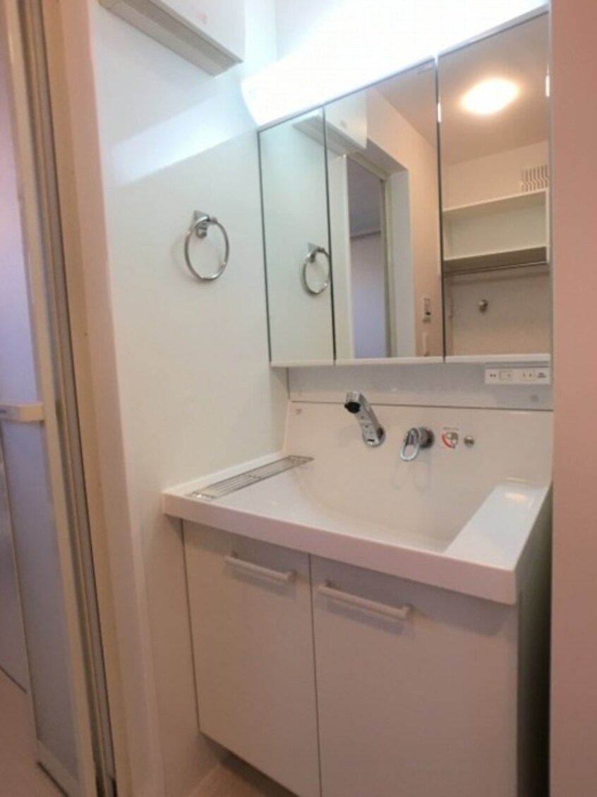 三面鏡・整理棚付き洗面台 カーサ クラシオン Ｂ