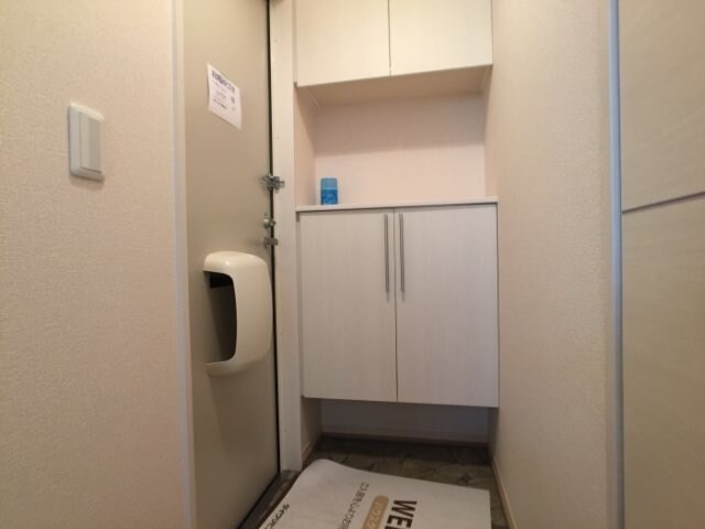 玄関 シャルムトロン Ｃ