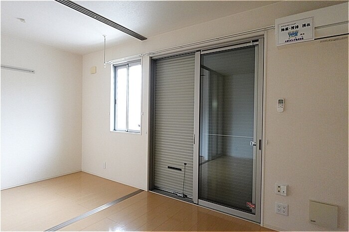 シャッター雨戸 ルミエール