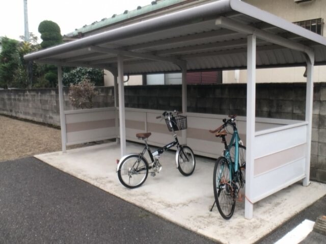 駐輪場 フォンティーヌ結城 Ａ