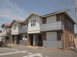 日当たり良好♪駐車場広々です。