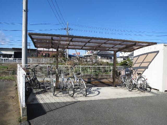 駐輪場 サンモールＢ棟