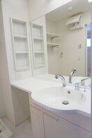  ピーノ・ヴィオラ 住居