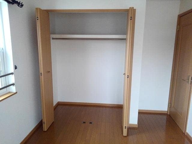  モダンパレス