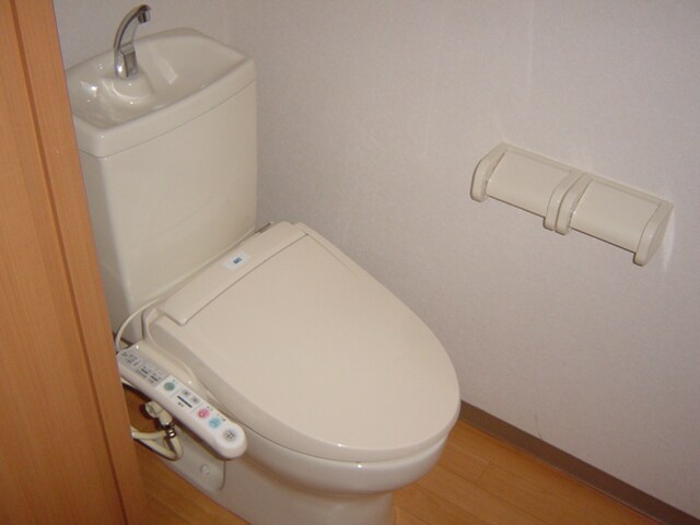 トイレ ルミナスハイム