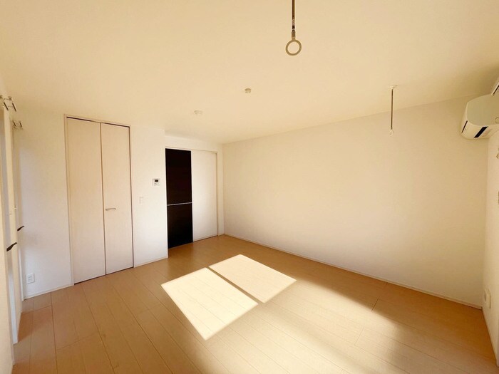 洋室（南側から） ジュウィール