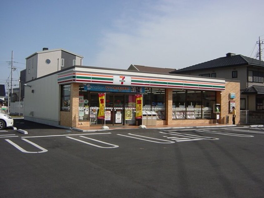 セブンイレブン結城栄町店まで1,135ｍ サウス　アクア