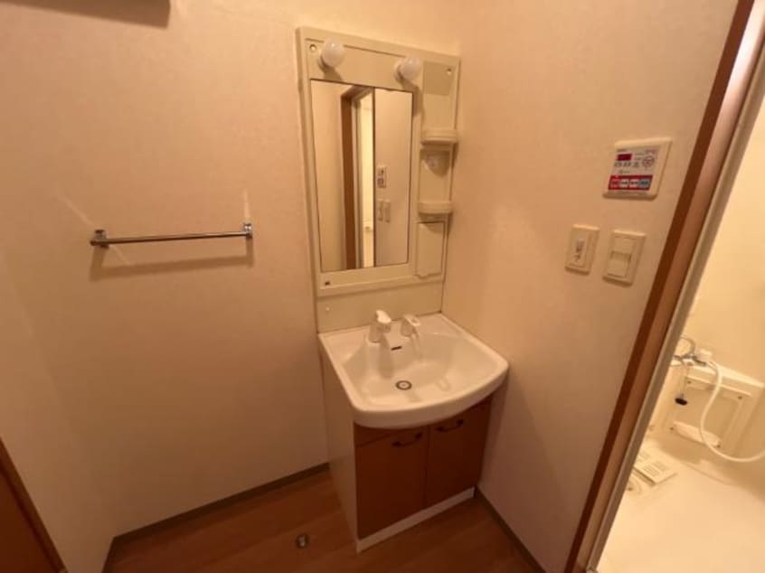 洗髪洗面化粧台 セピアローズ