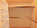 洋室6.1帖 ウォークインクローゼット レジデンス・セレッソ