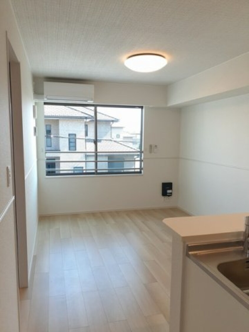  ネオ・コンフォルト